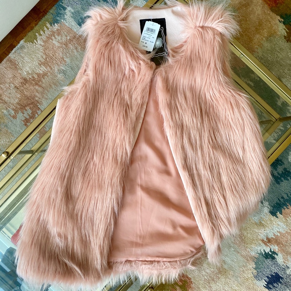 Miss London Blush Faux Fur Vest